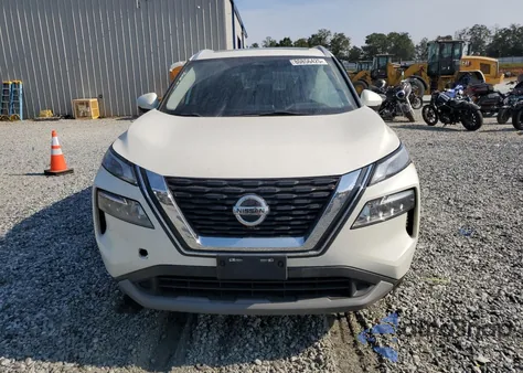 2021 Nissan Rogue Sv z USA, uszkodzony, nr VIN JN8AT3BB7MW224451